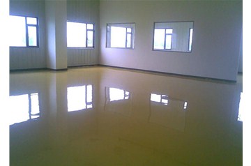 水泥地面環(huán)氧地坪施工后出了問題，究竟是誰的責任！