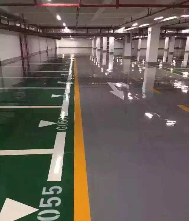 滄晟環(huán)氧樹脂地坪漆廠家告訴您環(huán)氧地坪漆施工注意事項及驗收標(biāo)準(zhǔn)