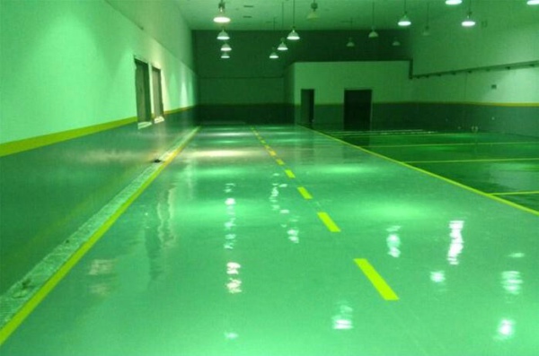 雨季環(huán)氧地坪漆施工應(yīng)考慮到哪些地方？